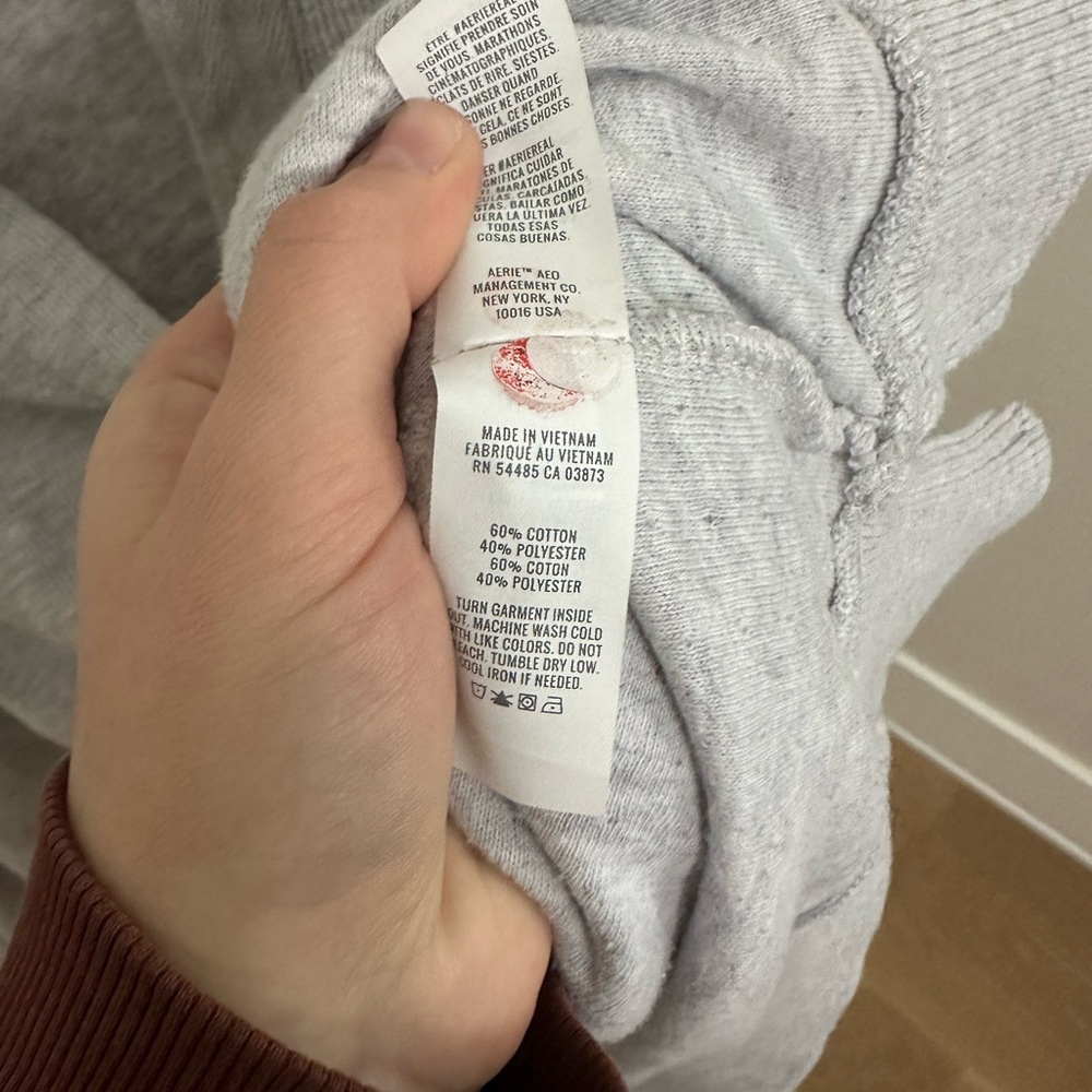 Aerie grey long sleeve - Picture 3 of 4
